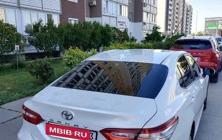 Toyota Camry, 2018 год, 2 290 000 рублей, 4 фотография