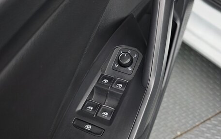 Volkswagen Jetta VII, 2021 год, 2 194 000 рублей, 22 фотография