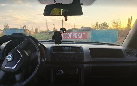 Skoda Fabia II, 2010 год, 420 000 рублей, 5 фотография
