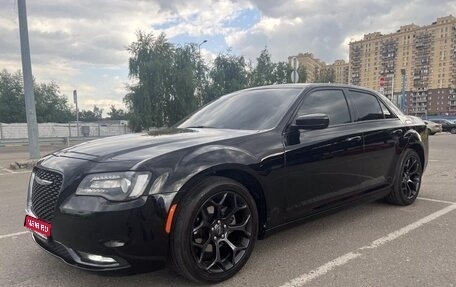 Chrysler 300C II, 2019 год, 3 500 000 рублей, 1 фотография