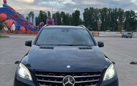 Mercedes-Benz M-Класс, 2013 год, 2 500 000 рублей, 2 фотография
