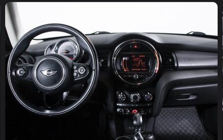 MINI Hatch, 2016 год, 1 600 000 рублей, 3 фотография