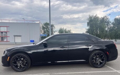 Chrysler 300C II, 2019 год, 3 500 000 рублей, 4 фотография