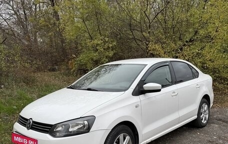 Volkswagen Polo VI (EU Market), 2012 год, 770 000 рублей, 2 фотография