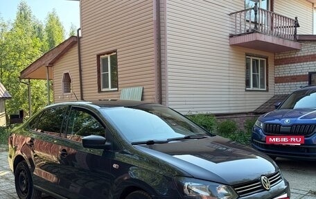 Volkswagen Polo VI (EU Market), 2013 год, 950 000 рублей, 14 фотография