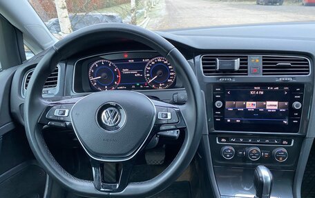 Volkswagen Golf VII, 2018 год, 1 860 000 рублей, 14 фотография