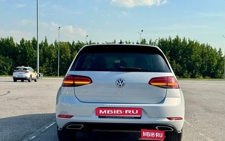 Volkswagen Golf VII, 2018 год, 1 860 000 рублей, 8 фотография