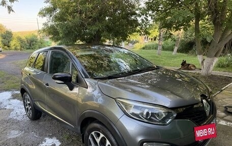 Renault Kaptur I рестайлинг, 2019 год, 900 000 рублей, 7 фотография
