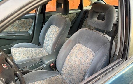 Toyota Avensis III рестайлинг, 1997 год, 150 000 рублей, 9 фотография