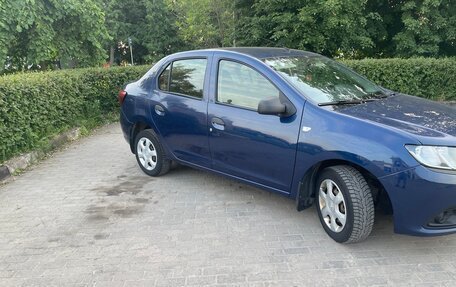 Renault Logan II, 2018 год, 570 000 рублей, 2 фотография