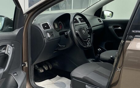 Volkswagen Polo VI (EU Market), 2016 год, 980 000 рублей, 10 фотография