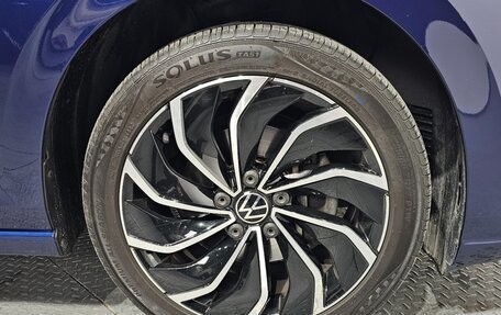 Volkswagen Golf VIII, 2022 год, 2 195 000 рублей, 19 фотография