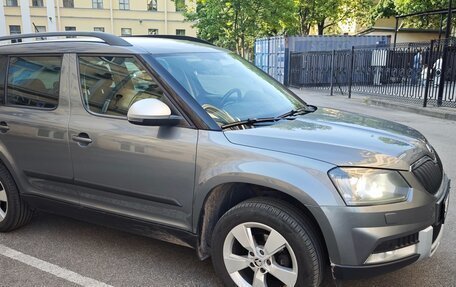 Skoda Yeti I рестайлинг, 2015 год, 1 300 000 рублей, 2 фотография