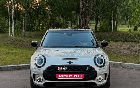 MINI Clubman, 2022 год, 3 700 000 рублей, 3 фотография