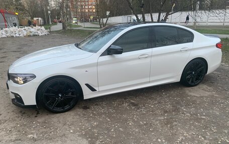 BMW 5 серия, 2018 год, 3 800 000 рублей, 4 фотография