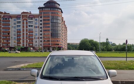 Nissan Tiida, 2010 год, 750 000 рублей, 5 фотография