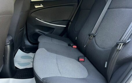 Hyundai Solaris II рестайлинг, 2013 год, 990 000 рублей, 12 фотография