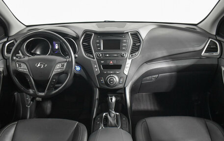 Hyundai Santa Fe III рестайлинг, 2017 год, 2 489 000 рублей, 14 фотография