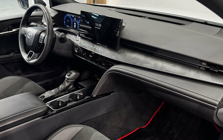 Toyota Camry, 2024 год, 4 100 000 рублей, 17 фотография