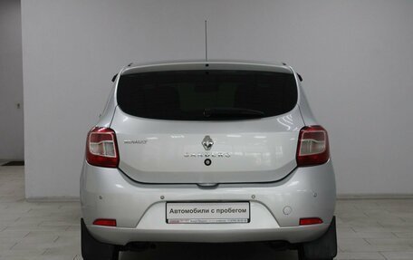 Renault Sandero II рестайлинг, 2016 год, 569 900 рублей, 5 фотография