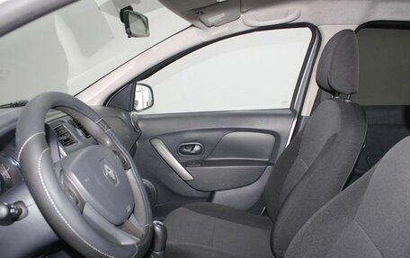Renault Sandero II рестайлинг, 2016 год, 569 900 рублей, 9 фотография