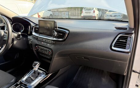 KIA cee'd III, 2019 год, 1 730 000 рублей, 31 фотография