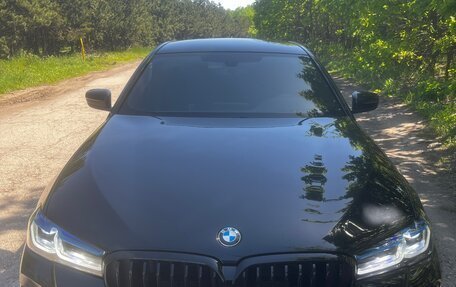 BMW 5 серия, 2019 год, 3 770 000 рублей, 12 фотография