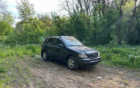 Mercedes-Benz M-Класс, 1999 год, 265 000 рублей, 3 фотография