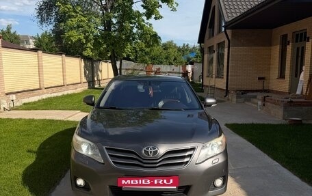 Toyota Camry, 2011 год, 1 199 999 рублей, 2 фотография