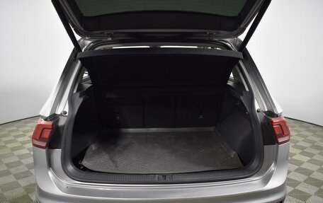 Volkswagen Tiguan II, 2019 год, 1 974 900 рублей, 23 фотография