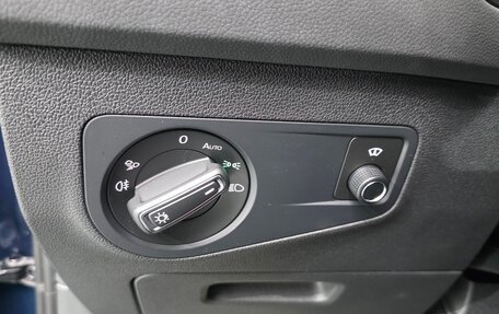 Volkswagen Tiguan II, 2021 год, 2 442 000 рублей, 18 фотография