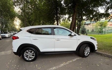 Hyundai Tucson III, 2018 год, 1 800 000 рублей, 1 фотография
