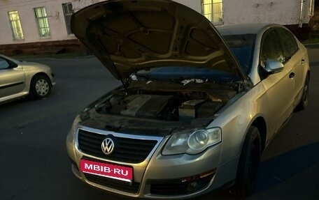 Volkswagen Passat B6, 2006 год, 175 000 рублей, 1 фотография