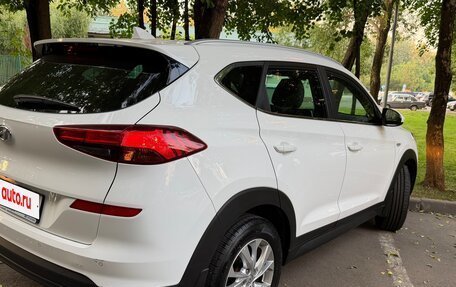 Hyundai Tucson III, 2018 год, 1 800 000 рублей, 3 фотография