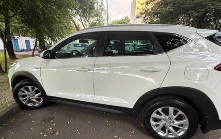 Hyundai Tucson III, 2018 год, 1 800 000 рублей, 15 фотография