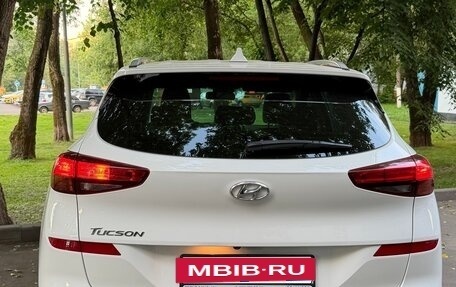 Hyundai Tucson III, 2018 год, 1 800 000 рублей, 2 фотография