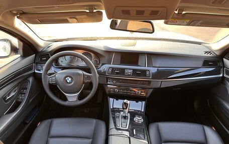 BMW 5 серия, 2016 год, 1 790 000 рублей, 8 фотография
