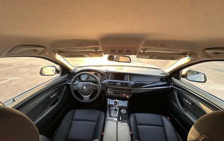BMW 5 серия, 2016 год, 1 790 000 рублей, 9 фотография