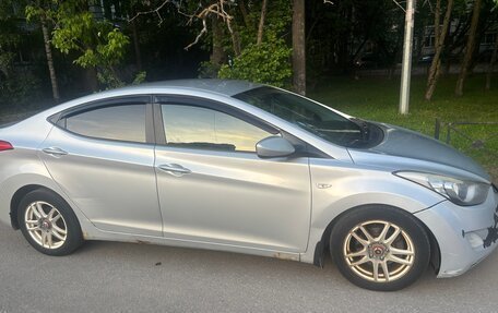 Hyundai Elantra V, 2012 год, 600 000 рублей, 6 фотография