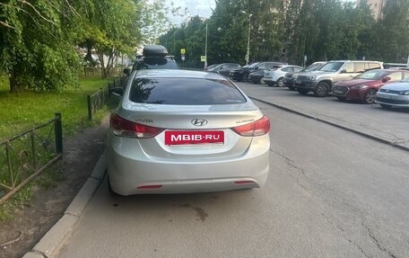 Hyundai Elantra V, 2012 год, 600 000 рублей, 5 фотография