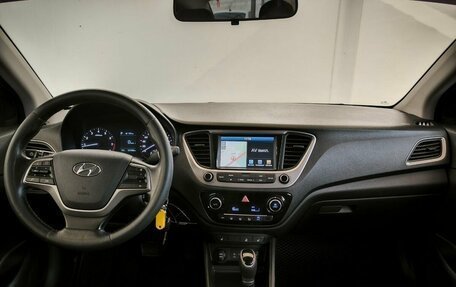 Hyundai Solaris II рестайлинг, 2018 год, 1 400 000 рублей, 5 фотография