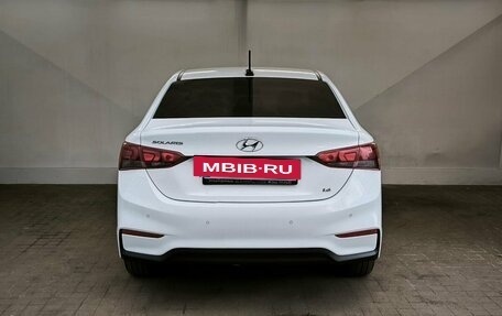 Hyundai Solaris II рестайлинг, 2018 год, 1 400 000 рублей, 3 фотография