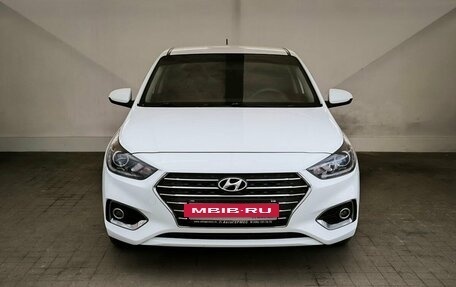 Hyundai Solaris II рестайлинг, 2018 год, 1 400 000 рублей, 2 фотография