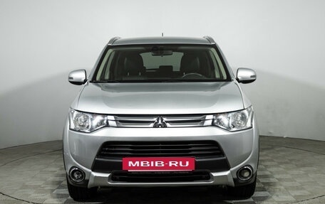 Mitsubishi Outlander III рестайлинг 3, 2014 год, 1 699 700 рублей, 2 фотография