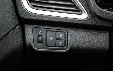 Hyundai Solaris II рестайлинг, 2017 год, 1 399 000 рублей, 18 фотография