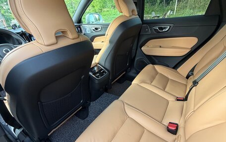Volvo XC60 II, 2022 год, 5 600 000 рублей, 7 фотография
