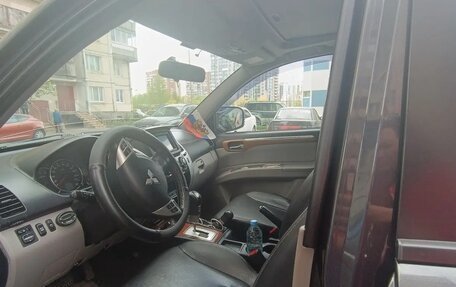 Mitsubishi Pajero Sport II рестайлинг, 2008 год, 1 500 000 рублей, 11 фотография