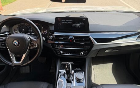 BMW 5 серия, 2017 год, 2 750 000 рублей, 11 фотография