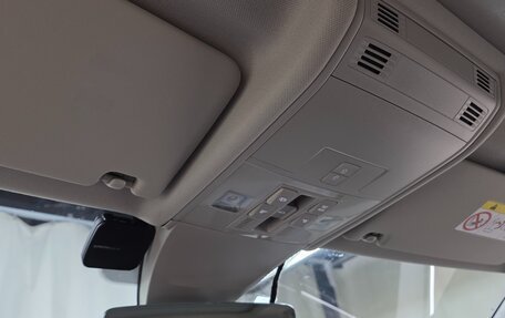 Volkswagen Tiguan II, 2023 год, 3 082 000 рублей, 22 фотография
