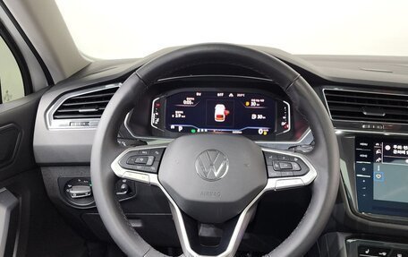 Volkswagen Tiguan II, 2021 год, 3 475 000 рублей, 9 фотография